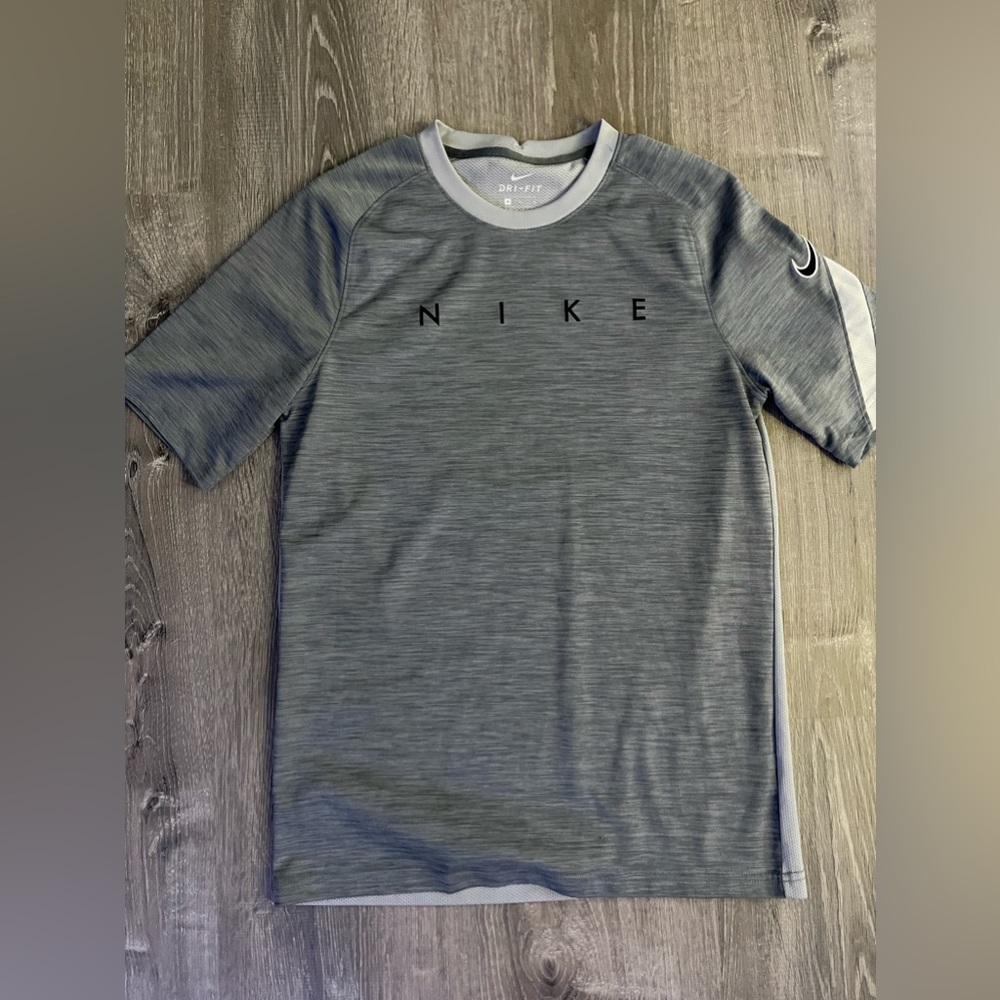 Nike Dri Fit Tshirt